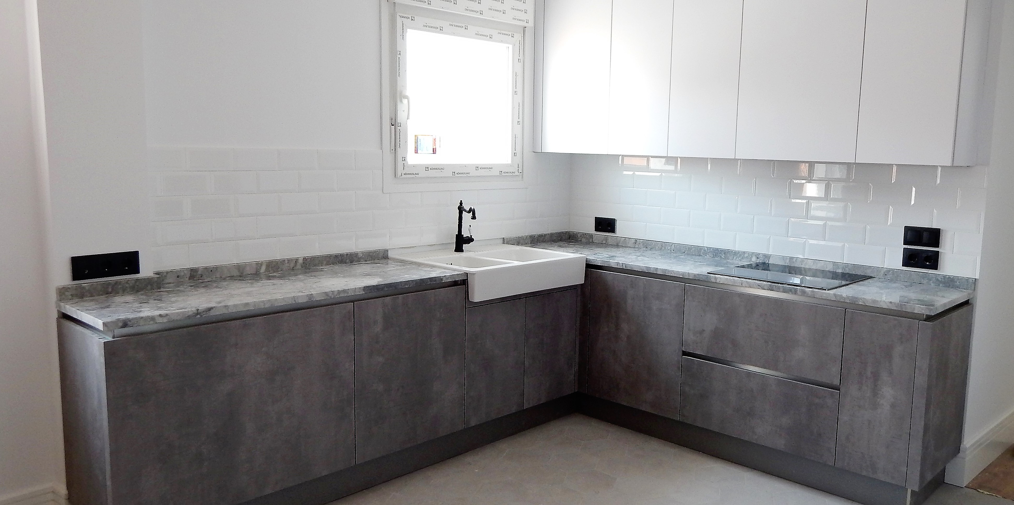 modelo comet gris perla