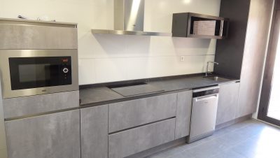 modelo comet hormigón gris