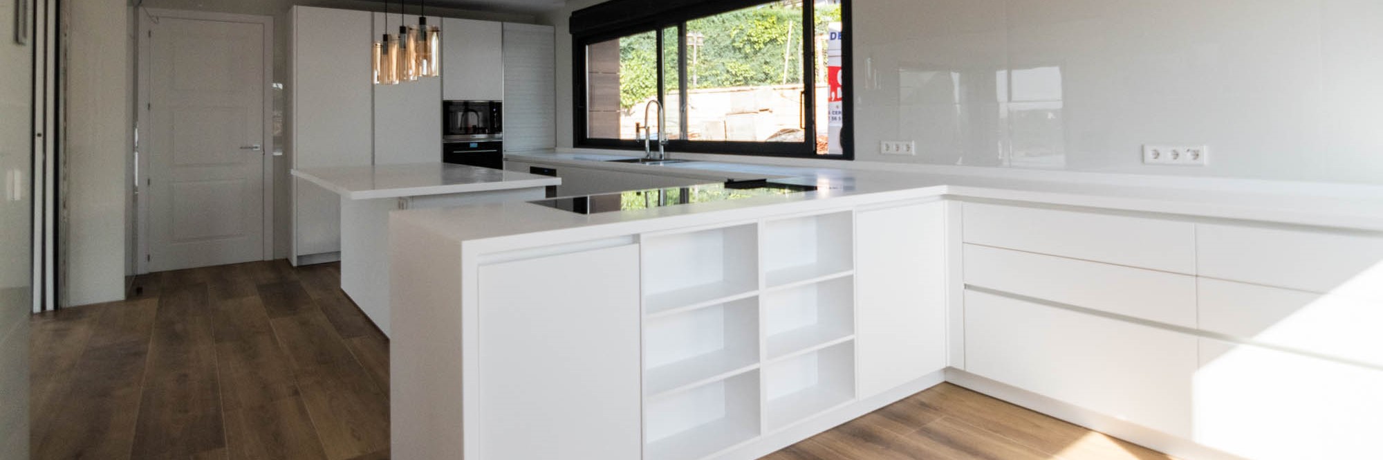 2135 blanco cristalino