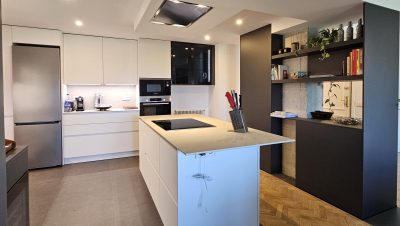 top soft blanco y grafito