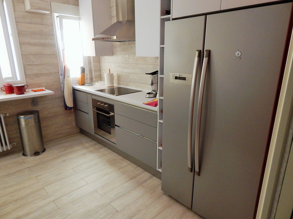 Muebles de cocina en gris perla