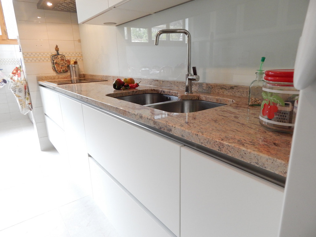 Muebles de cocina laser acabado mate