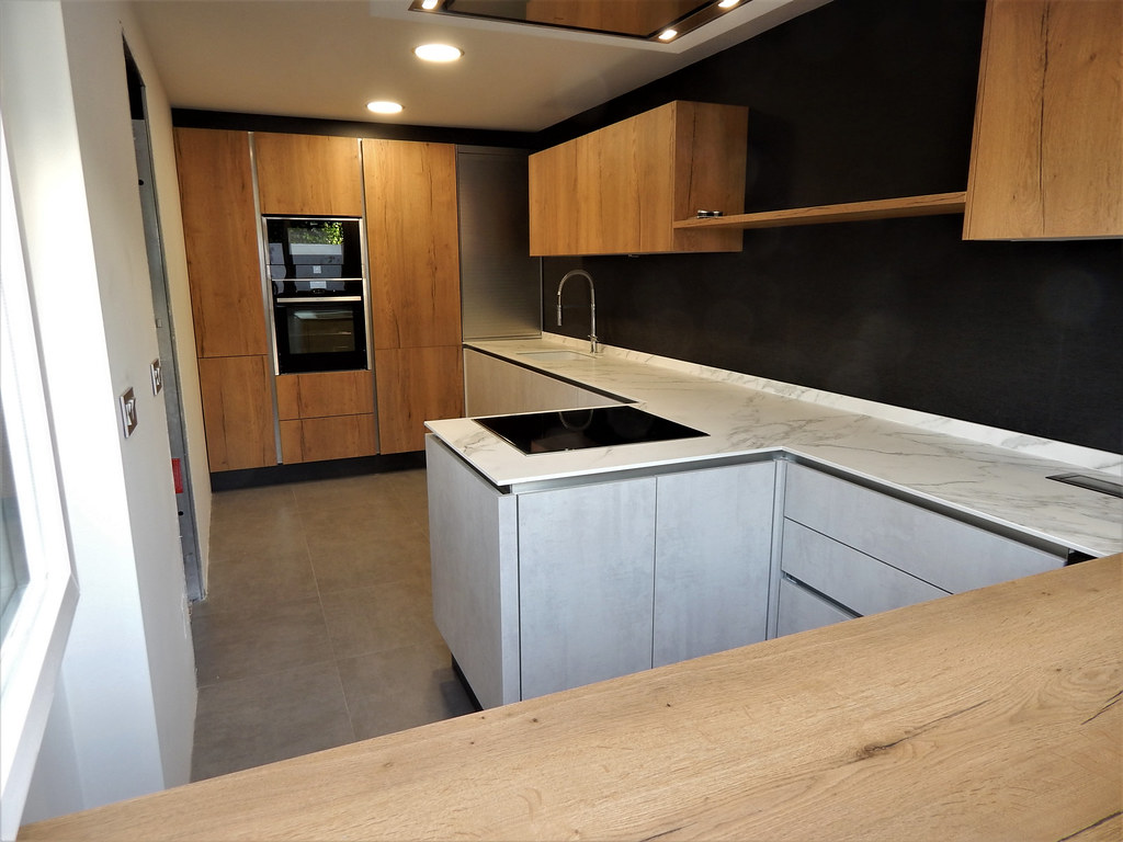 Muebles de cocina madera y cemento