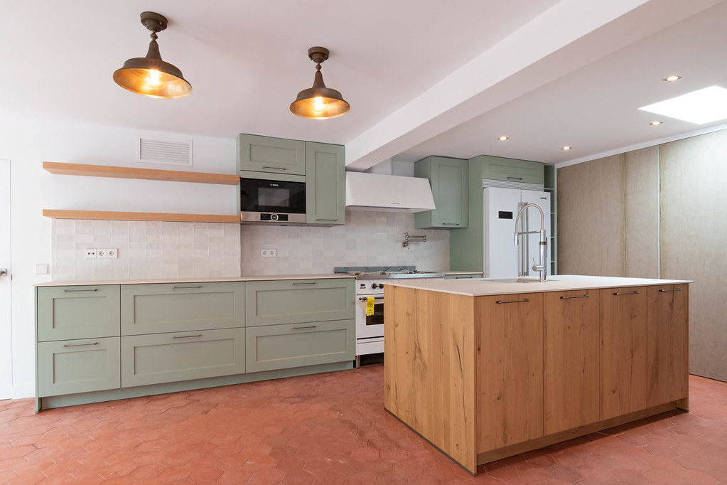 Cocina diseño clásico verde pastel